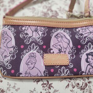 Disney Dooney & Bourke 2015 Princess Marathon Wristlet Great Placement